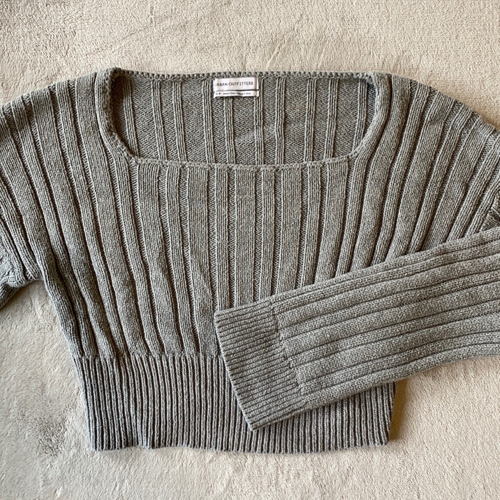 UO cropped gray sweater